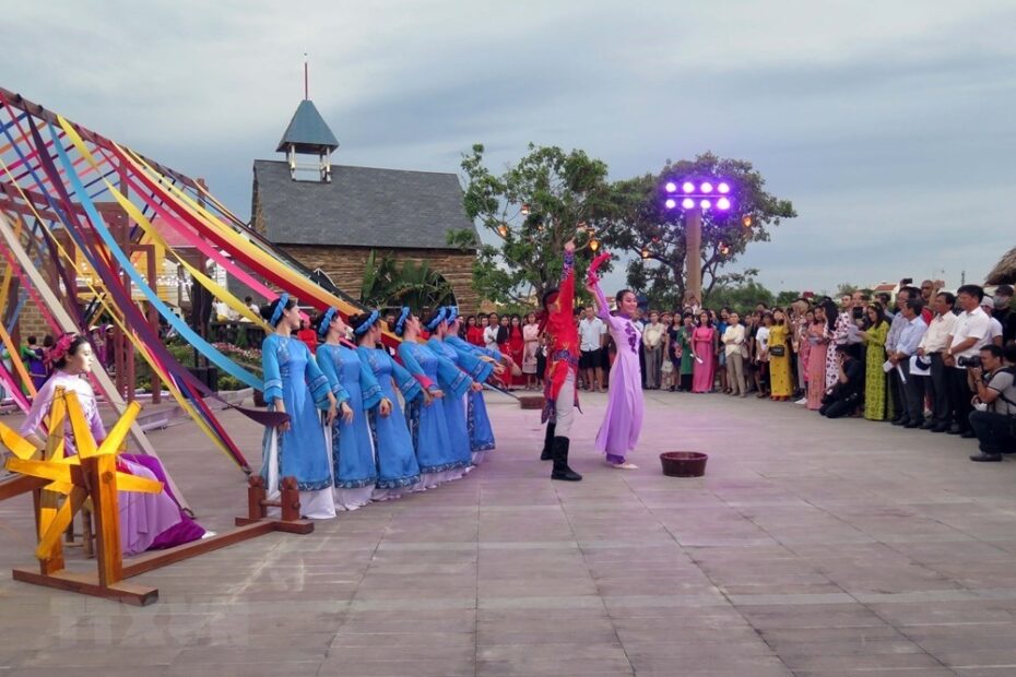 hoi an impression theme park