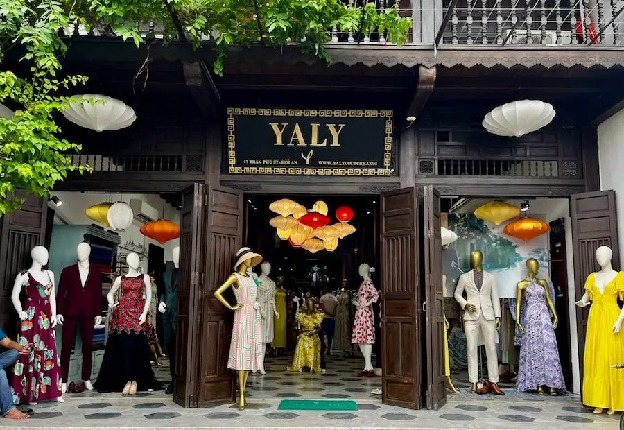 taylor shop hoi an